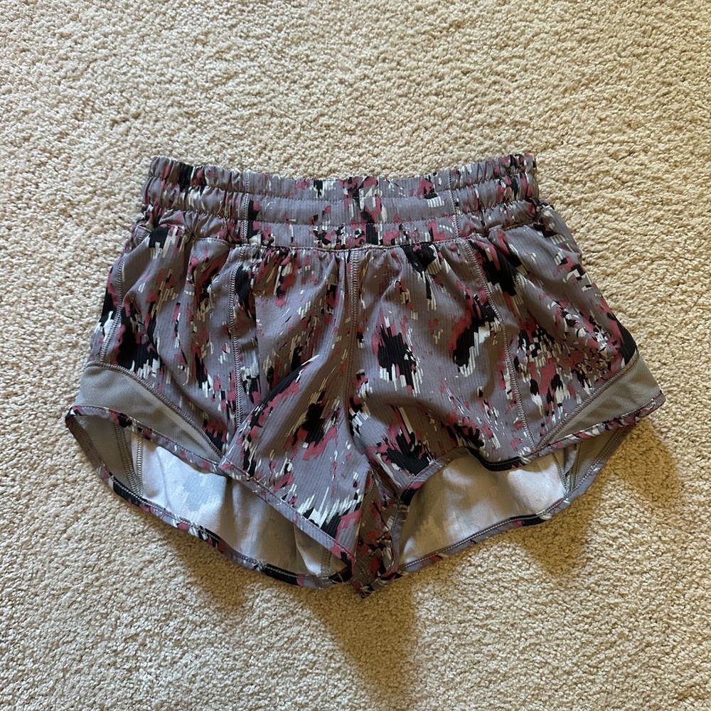 lululemon hotty hot shorts